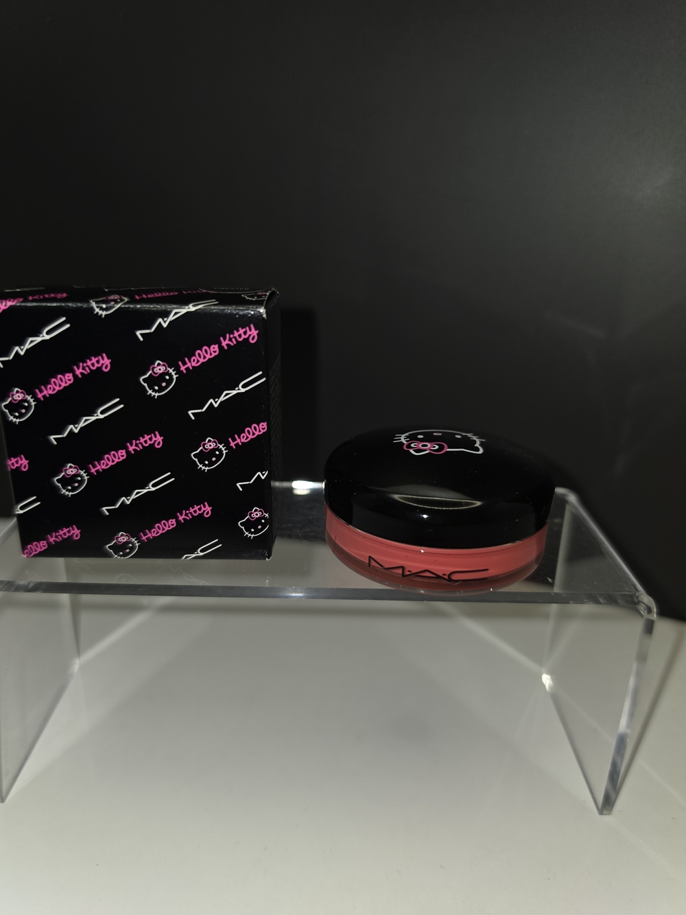 *LIMITED EDITION* MAC x Hello Kitty Tinted Lip Conditioner- "POPSTER"